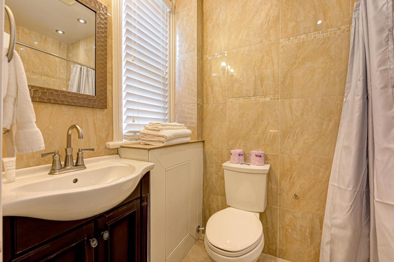 St George Suites By Hoco Hotels Collection Stratford Exterior photo