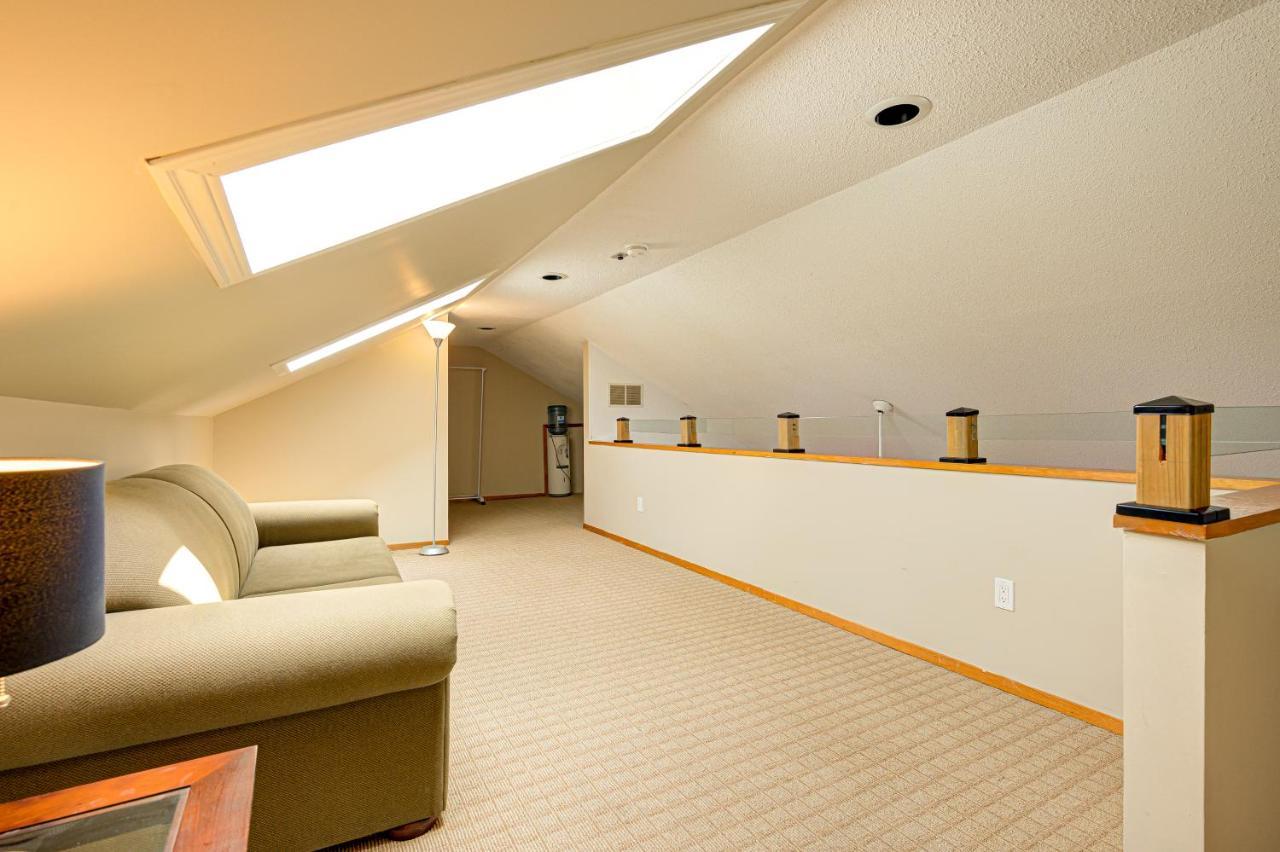 St George Suites By Hoco Hotels Collection Stratford Exterior photo